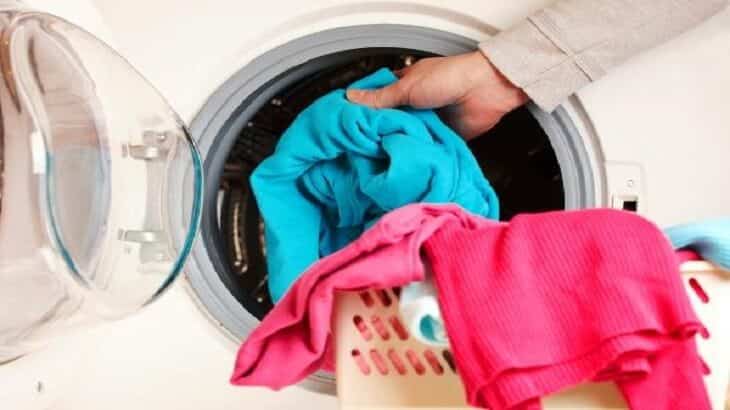 تفسير رؤية غسل الملابس
