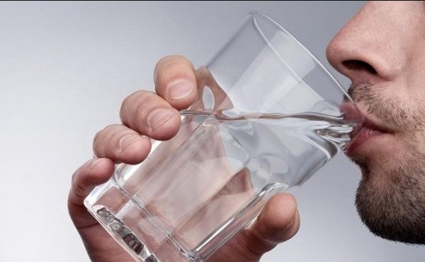 الأعراض الإيجابية بعد شرب الماء المرقي
