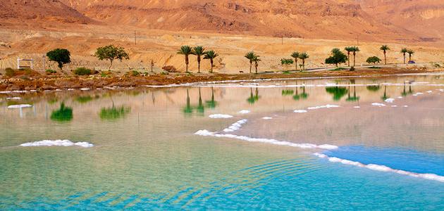 أين يقع البحر الميت ، وما سبب تسميته بهذا الاسم ؟